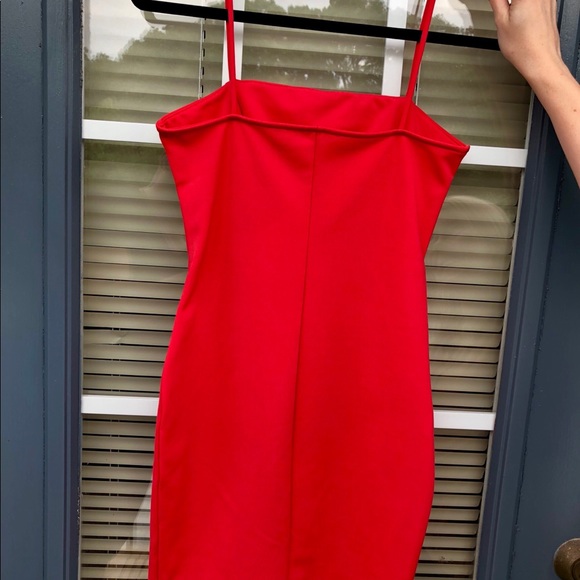 Red Mini Dress Bodycon thin straps fitted - Picture 3 of 6